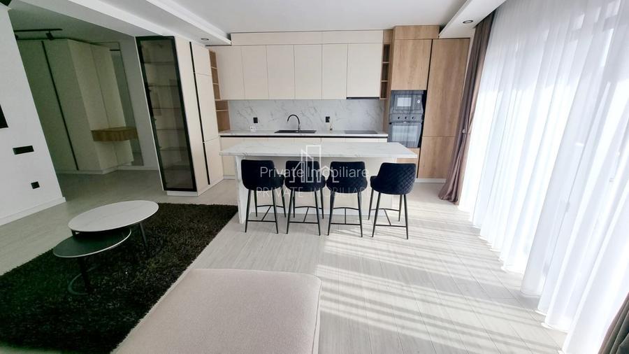 Apartament 3 Camere Bloc Nou/LUX, Parcare De Inchiriat, Ultracentral - 2