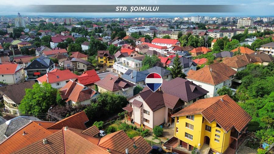 Casă individuala, cu 6 camere 250m2/ 423m2 teren zona parc Baia Mare
