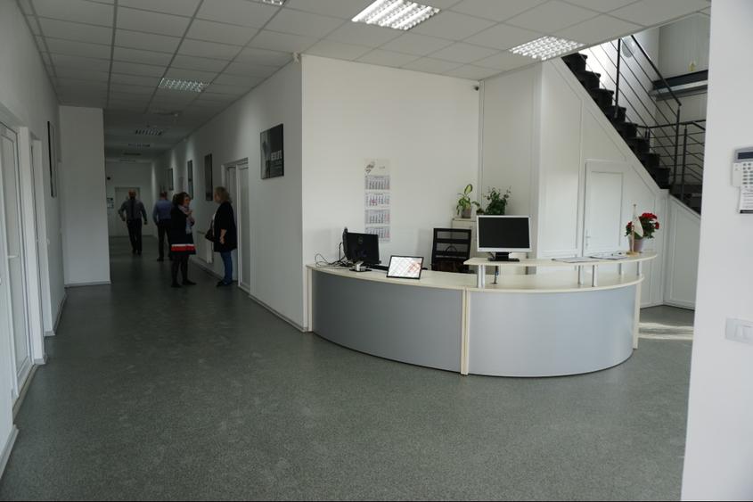 Birouri 550 mp Otopeni Centura Nord | Sediu firmă, singur în curte, parcare