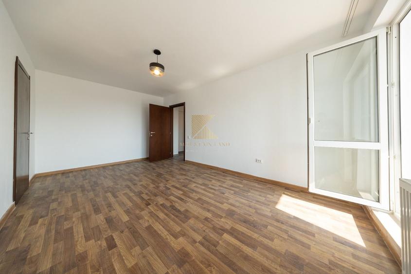 Apartament 3 camere, Renovat, lift, 2 balcoane, b-dul Victoriei