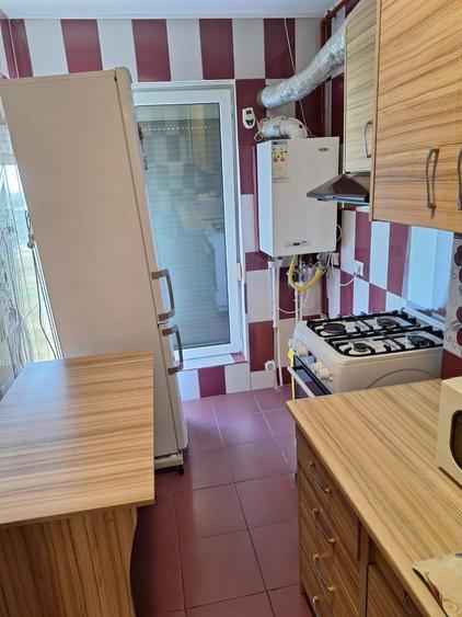VIVO GARSONIERA LIBERA CU LOC DE PARCARE INCLUS 31 MP PRET 75000 EURO