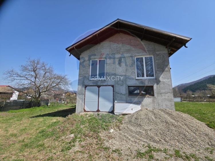 Teren intravilan + casă la roșu de vânzare – Vădurele, jud. Neamț - 34