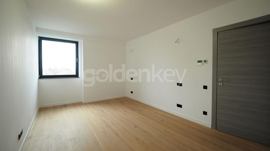 Apartament cu 3 camere langa Parcul Verdi