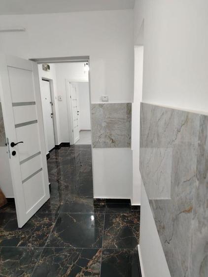 Apartament 3 Camere Decomandat - Tatarasi