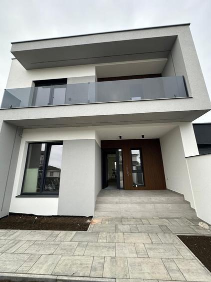 Casa idividuala P+1E - Finisata la cheie