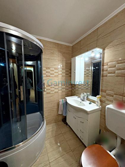 Apartament cu 3 camere de închiriat, zona străzii Aluminei, Oradea, Bihor