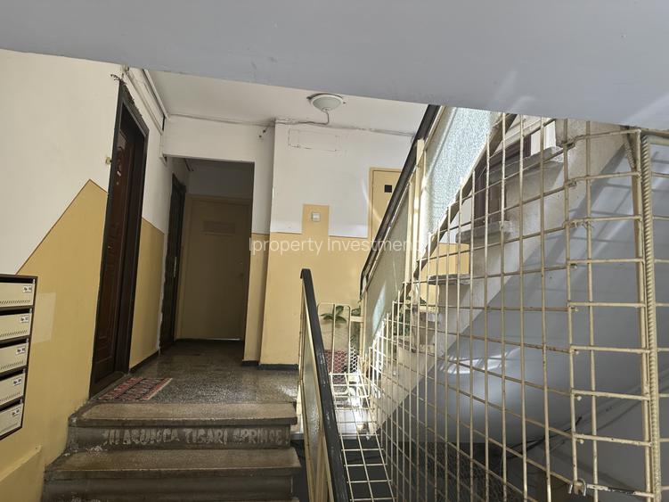 Berceni | 2 Camere | 49 MP | Bloc 1978 | Etaj 4/4 | Reabilitat |