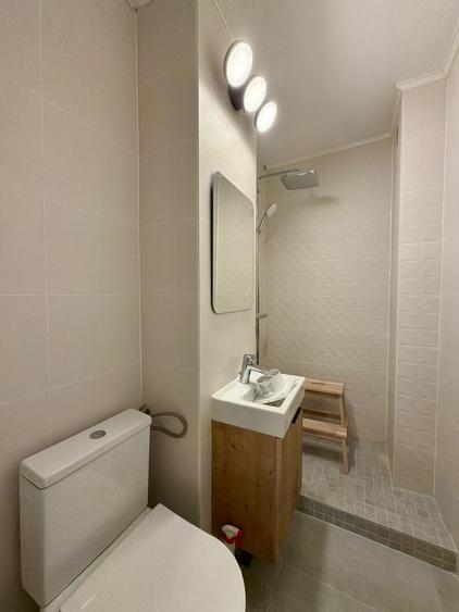 4 camere renovat| boxa | poziție excelenta Universitate