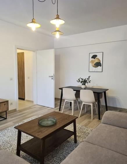 Apartament 3 camere | Loc de parcare | Parcul Carol-Viilor