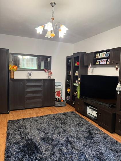 2 Decomandate BRAZDA-Amaradia/etaj 1/centrala/renovat.