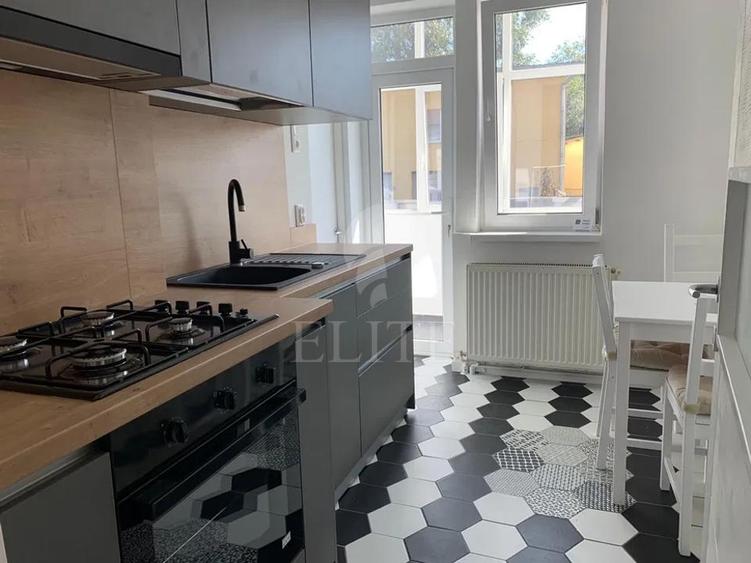 Apartament 2 camere în zona SEMICENTRALA