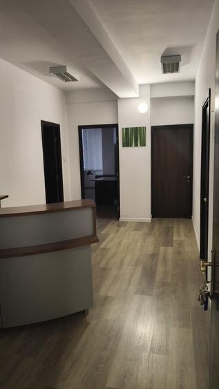 Spațiu birouri de închiriat în Pitești central, etaj 2, 90 mp, 900 euro,Tva incl
