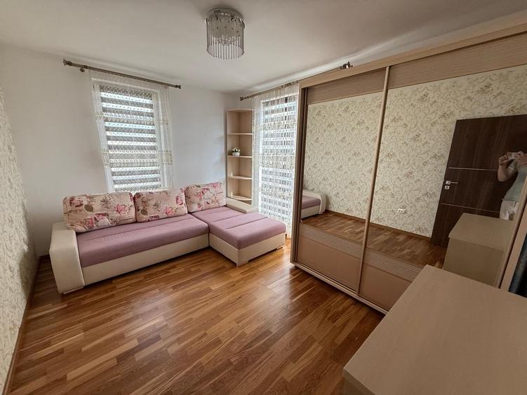 Apartament 3 camere, 74 mp, parcare subterana, cart Andrei Muresanu
