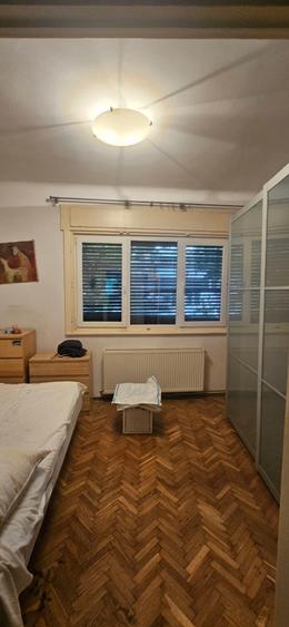 Apartament 3 camere- B-dul Al. Ioan Cuza, ideal  locuinta sau birou