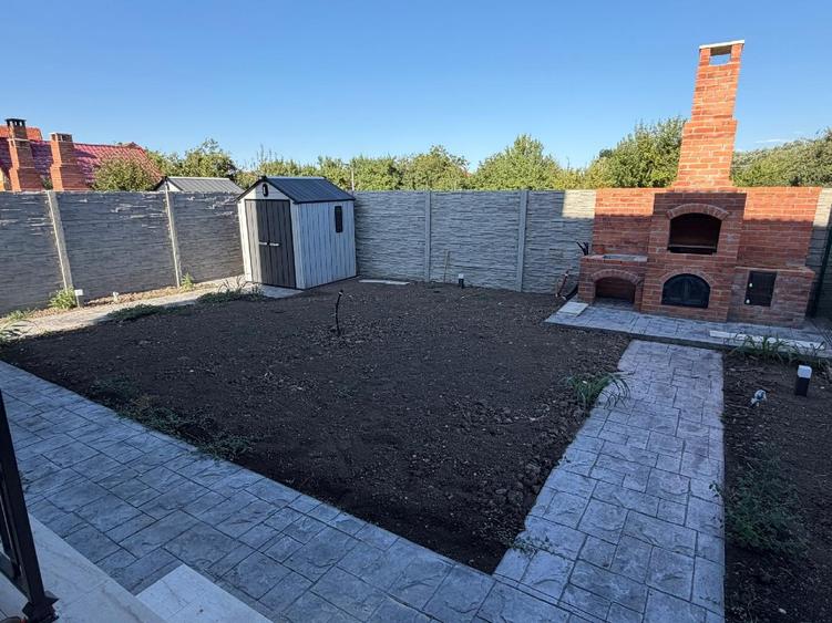 1/2 Duplex Ghiroda de inchiriat | 3 dormitoare + birou | teren 260 mp