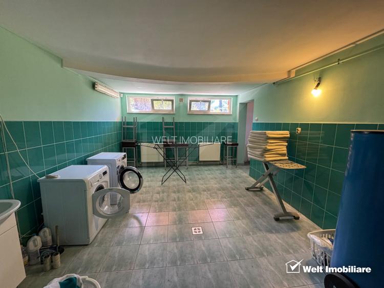 Vila in Faget, zona Vila Tusa, 400 mp, 2412 mp teren