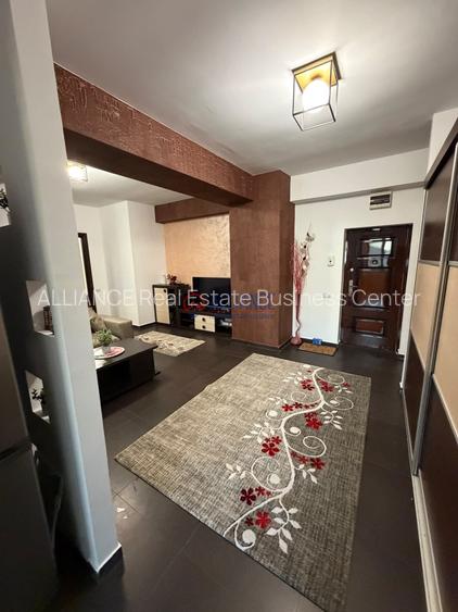 Închiriez apartament 2 cam decomandat 69 mp, I C Brătianu - 2