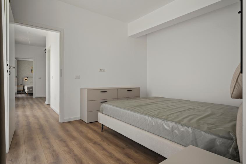 Duplex cu scara interioara 142 mp