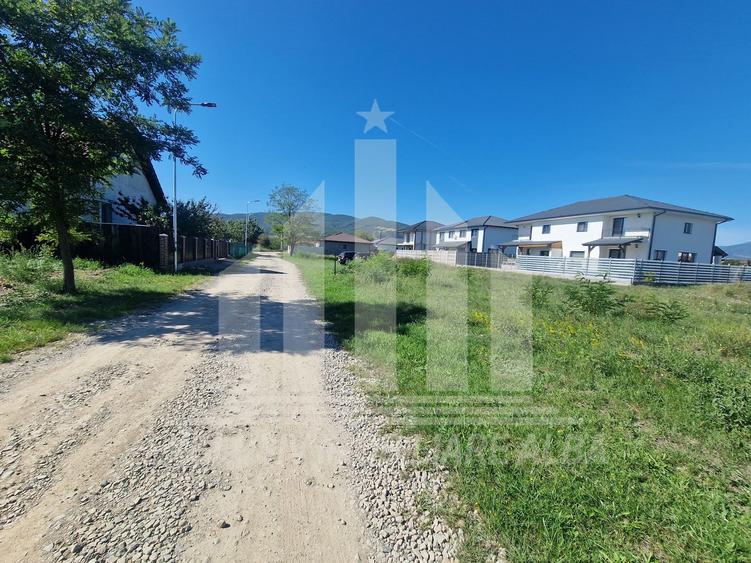 Teren Intravilan | De vanzare | 500 mp | 25 ml deschidere | Micesti