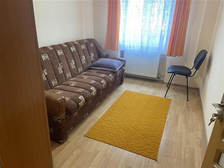 Apartament 3 camere , zona centrala , parter , renovat complet , 72 mp , liber