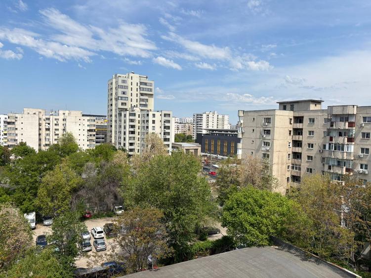 Apartament 4 camere, 97 mp, 13 Septembrie – Prosper, 2 băi, etaj 7/8