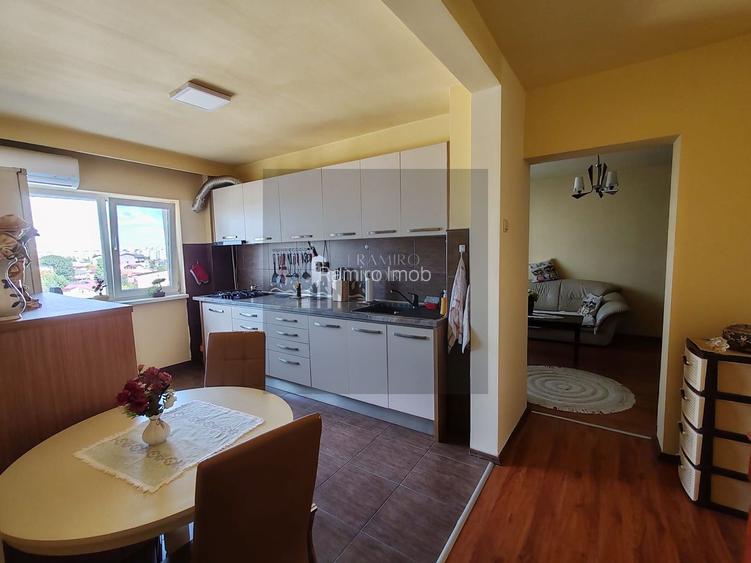 Apartament 4 camere  Constantin Brancoveanu / Nitu Vasile - 12