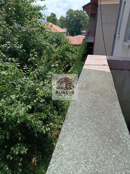 Casă solidă în Orșova, S+P+E, 220 mp, teren 284 mp - 36