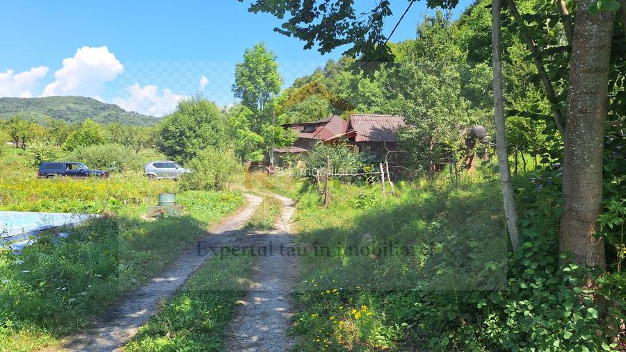 Casă individuală 6 camere de vânzare Brăduleț Argeș Complex Cabane - 16