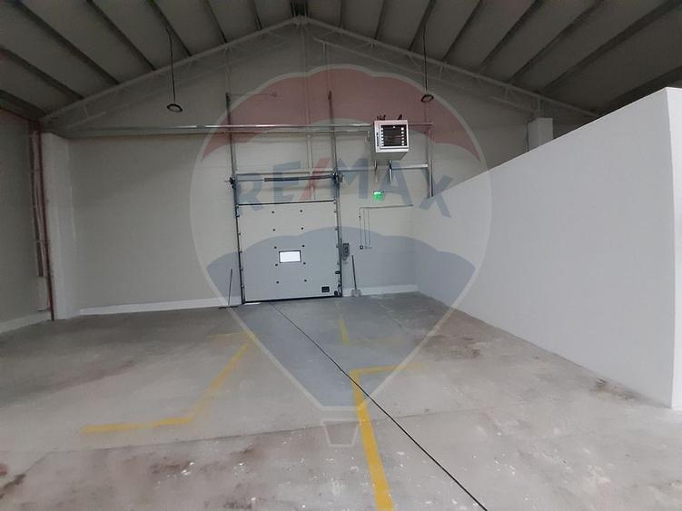 Hala 618 mp langa Aeroport Cluj, acces TIR, porti electrice, birouri