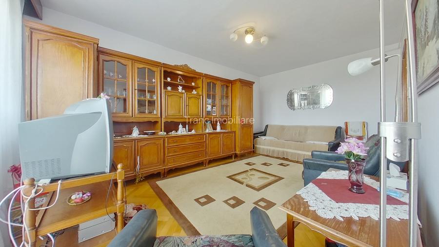 Apartament 3 camere, 73 mp utili, la 50 m de AFI Arad - 2