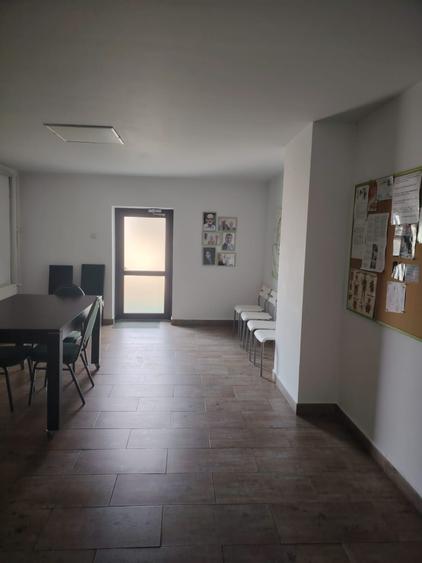 Spatiu pretabil pentru clinica medicala, 200 mp, parcare
