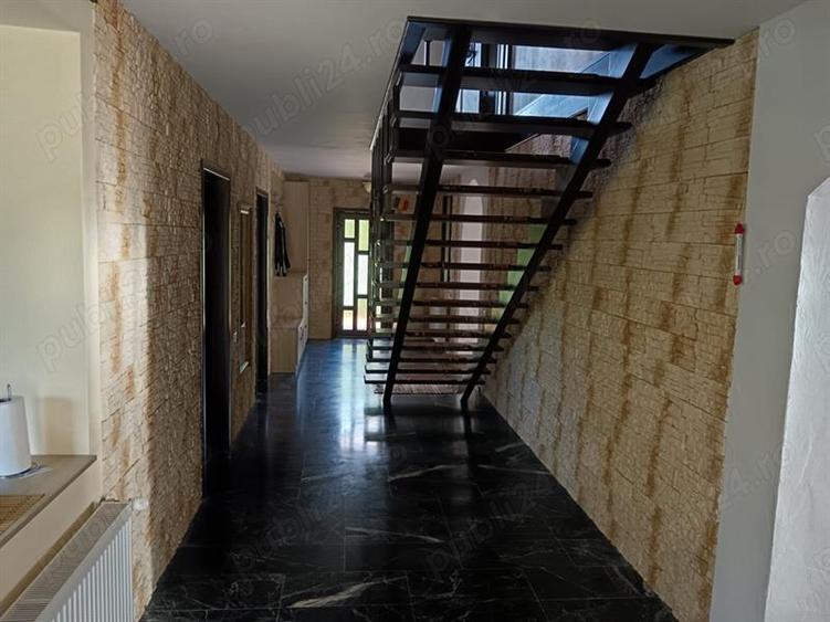 Vand casa zona manastirii Hagigadar, Suceava.