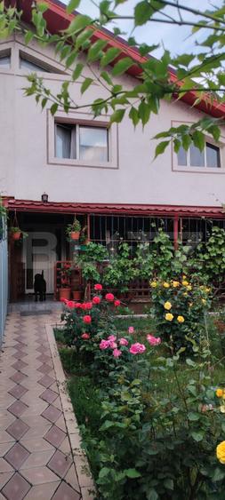 Casa tip dulpex de vânzare, 250 mp, cartier Filesti