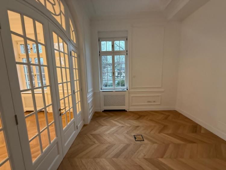Kiseleff 55/ Apartament interbelic de exceptie intr- o vila istorica