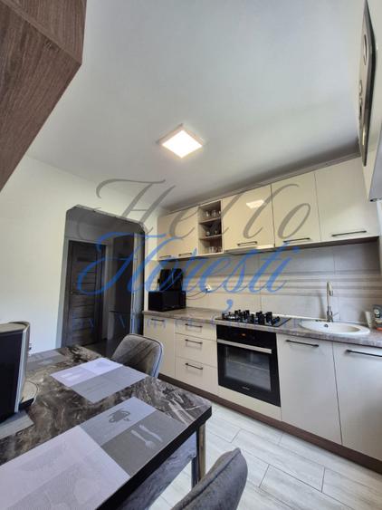 Apartament cu 3 camere , 61 mp, zona Manastur