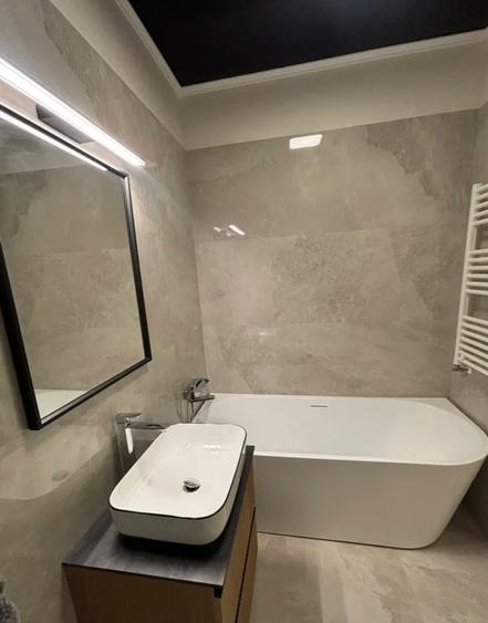 Apartament cu 3 camere de vanzare tip penthouse, Valea Lupului