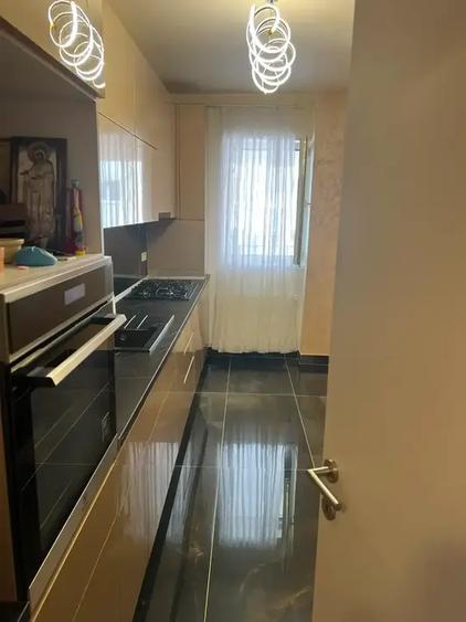 Brancoveanu 2 camere decomandat apartament gata de mutare