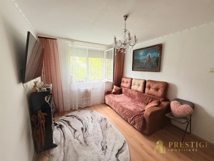 Apartament cu 2 camere tip L de vanzare in Rogerius - Oradea