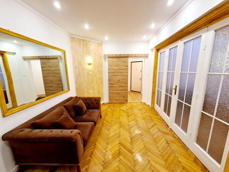 Apartament 2 camere Sala Palatului - Cismigiu parter/6, balcon