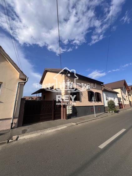 Apartament de inchiriat la casa 3 camere decomandat,AC,Panouri fotovoltaice - 2
