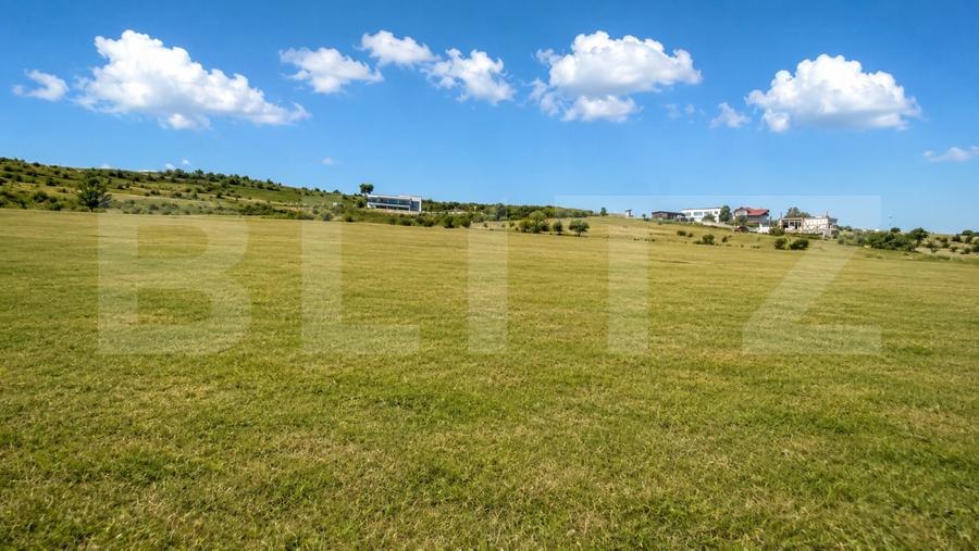 Teren intravilan de vânzare – 660 mp | PUZ aprobat | Toate utilitățile în zonă
