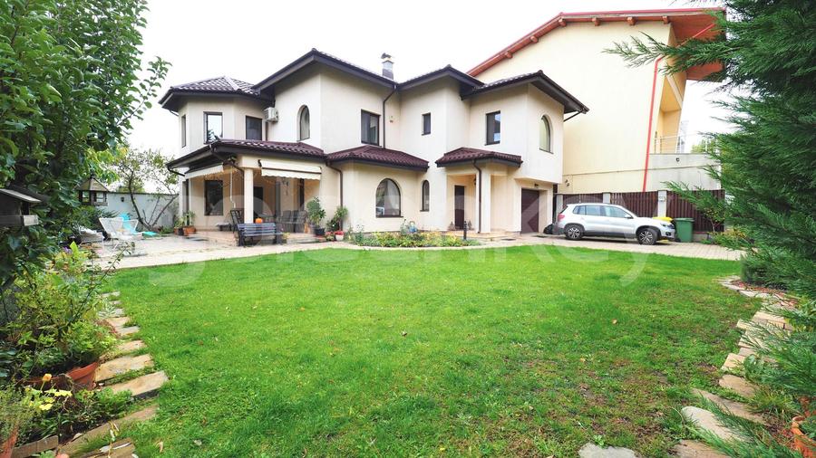 Vila individuala cu 6 camere si gradina generoasa