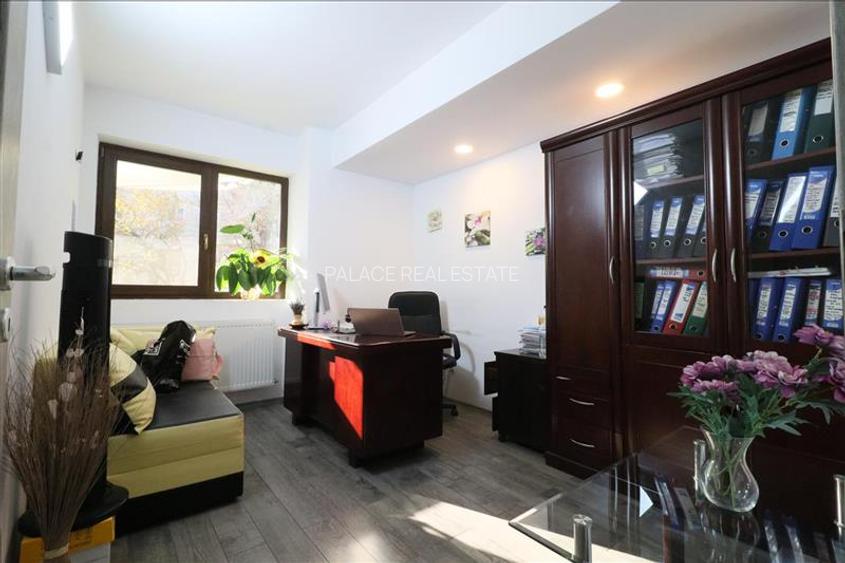 Apartament Nicolina, Str. Orientului, 6 camere, 3 locuri de parcare - 4