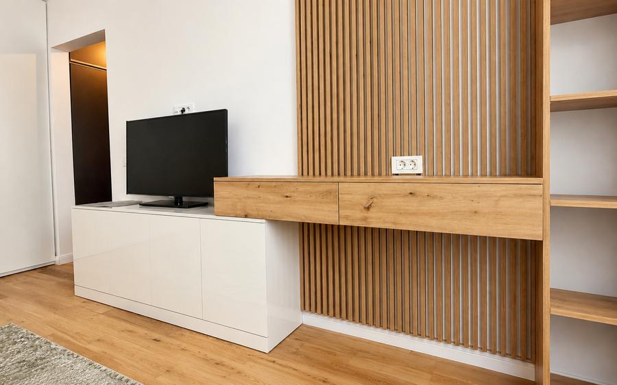 Apartament 3 Camere Premium, Renovat Integral + Centrală Proprie.