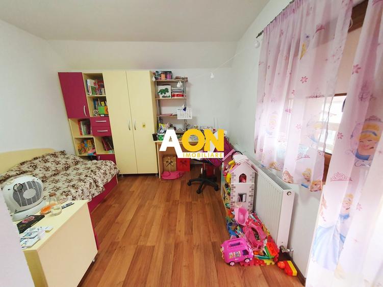 Casa D+P+M, 5 camere, 580 mp teren, toate utilitatile