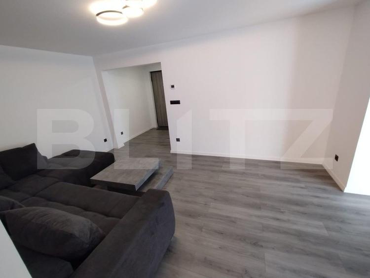Apartament 3 camere, 63mp, decomandat, zona Central