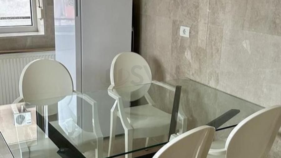 REA1020872 Apartament 3 camere 140mp  Loc de parcare inclus