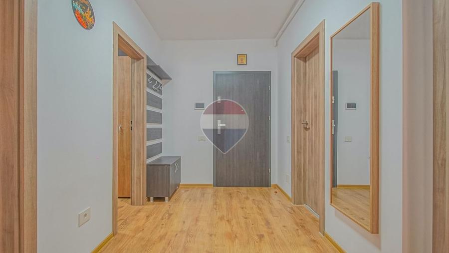Apartament 2 camere Smart + parcare | Alphaville Arena Brașov, mobilat
