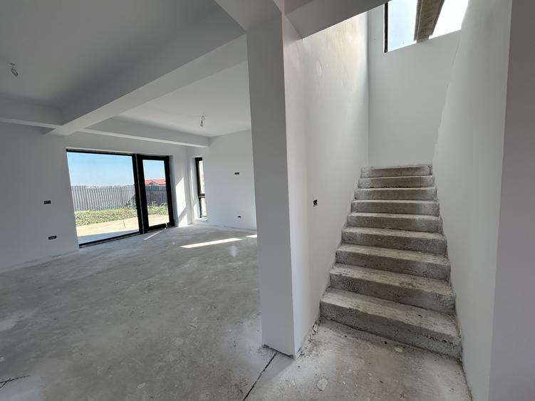 Casă P+1E, 4 camere, teren 550 mp, finisaje la alegere – Rediu / Platoul Popas P