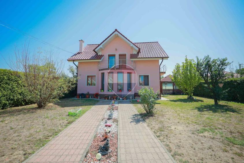 Pensiune cu piscină și casă individuală | Rontău – Băile 1 Mai